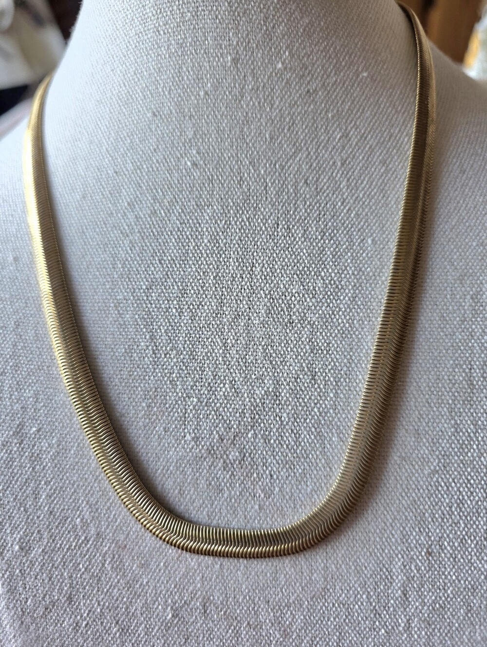 Vintage Flat Gold Snake Herringbone Chain Necklace Gold Shell GS
